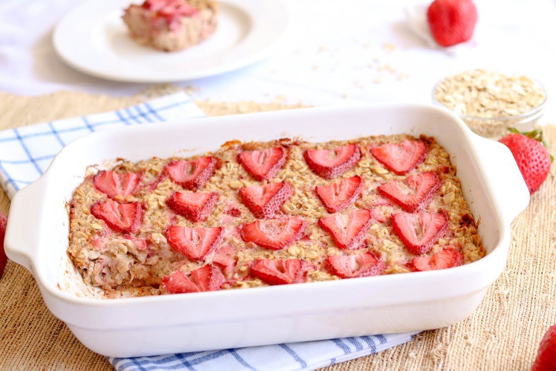 Strawberry Oatmeal Bake (GF, DF)